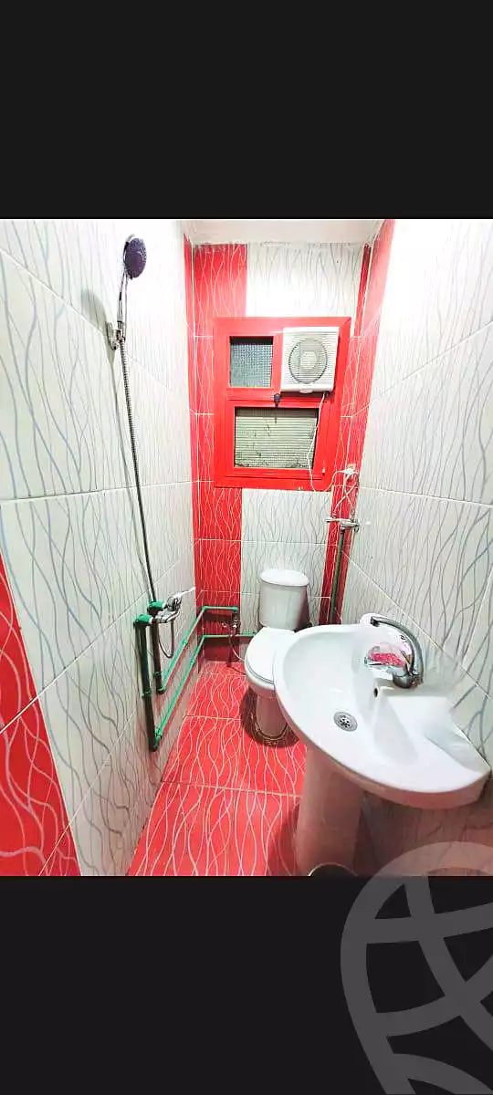 https://aqarmap.com.eg/ar/listing/6658343-for-rent-cairo-faisal-kafr-tohormos-queen-nazli-st