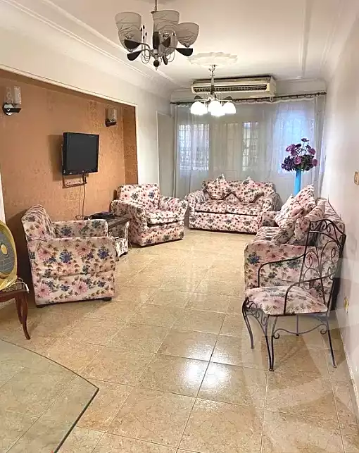 https://aqarmap.com.eg/en/listing/6658456-for-rent-cairo-manial-el-rawda-st