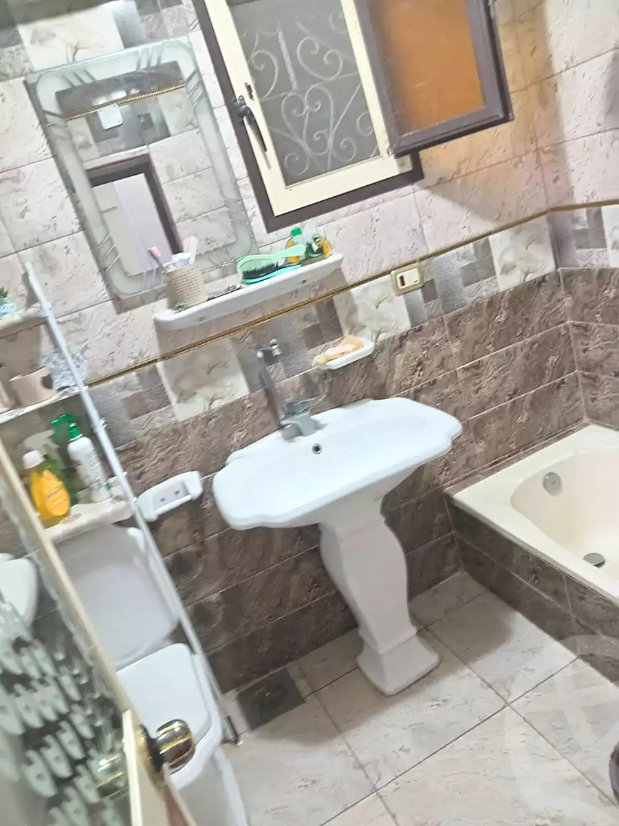 https://aqarmap.com.eg/en/listing/6658699-for-sale-alexandria-bahray-el-anfoshy