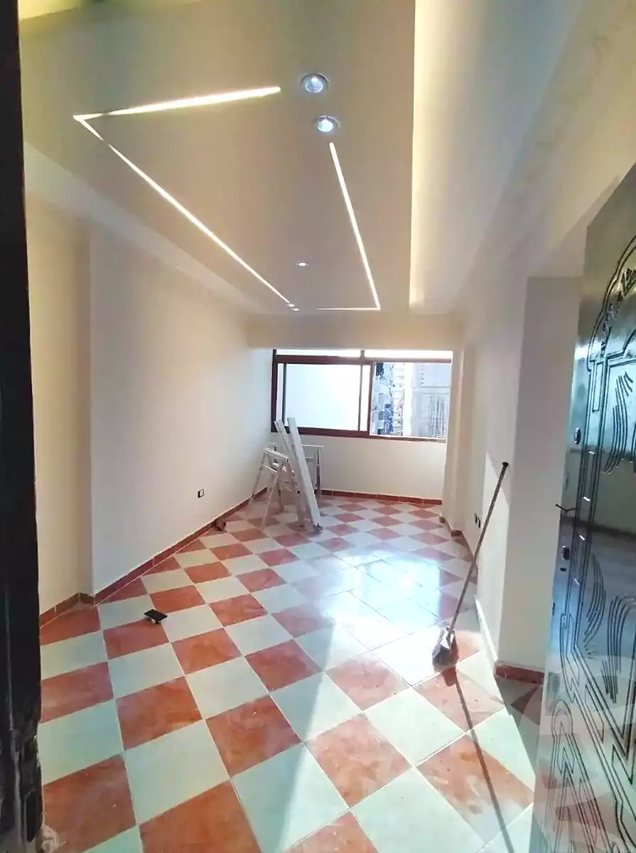 https://aqarmap.com.eg/en/listing/6658792-for-sale-alexandria-lsywf-el-falki