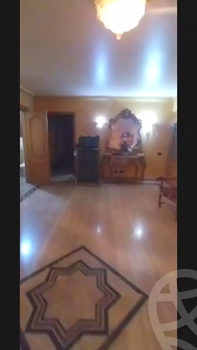 https://aqarmap.com.eg/ar/listing/6658834-for-sale-alexandria-saba-basha-badr-el-deen-st