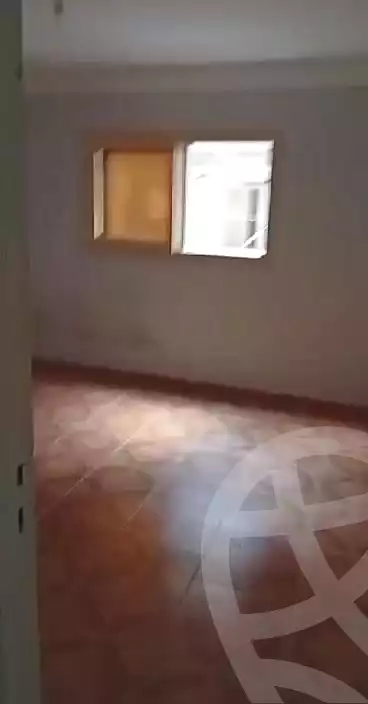 https://aqarmap.com.eg/ar/listing/6658870-for-sale-alexandria-ibrahimia-al-shahid-moafaq-abbad-hatata-st