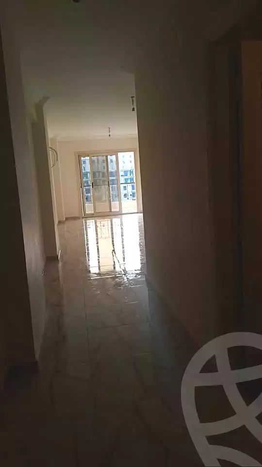 https://aqarmap.com.eg/en/listing/6658969-for-rent-alexandria-lsywf-shamaa