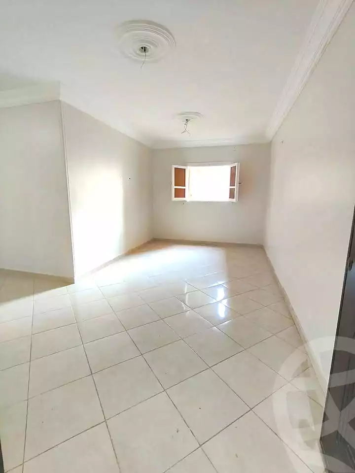https://aqarmap.com.eg/ar/listing/6659137-for-sale-alexandria-el-asafra-l-sfr-bhry