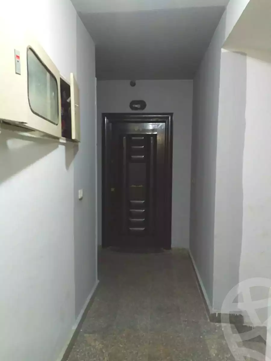 https://aqarmap.com.eg/ar/listing/6659178-for-sale-alexandria-camp-cesar-port-said-street