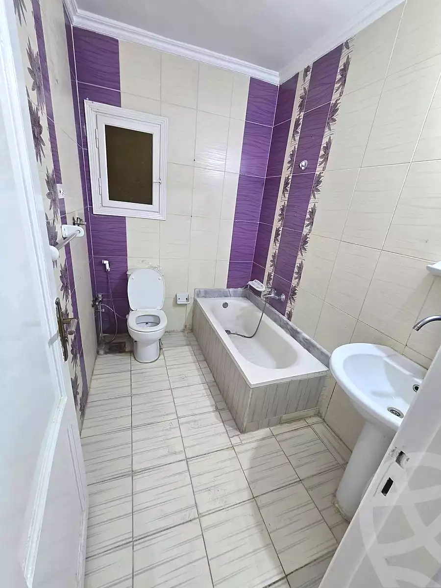 https://aqarmap.com.eg/ar/listing/6659243-for-sale-alexandria-el-asafra-l-sfr-bhry