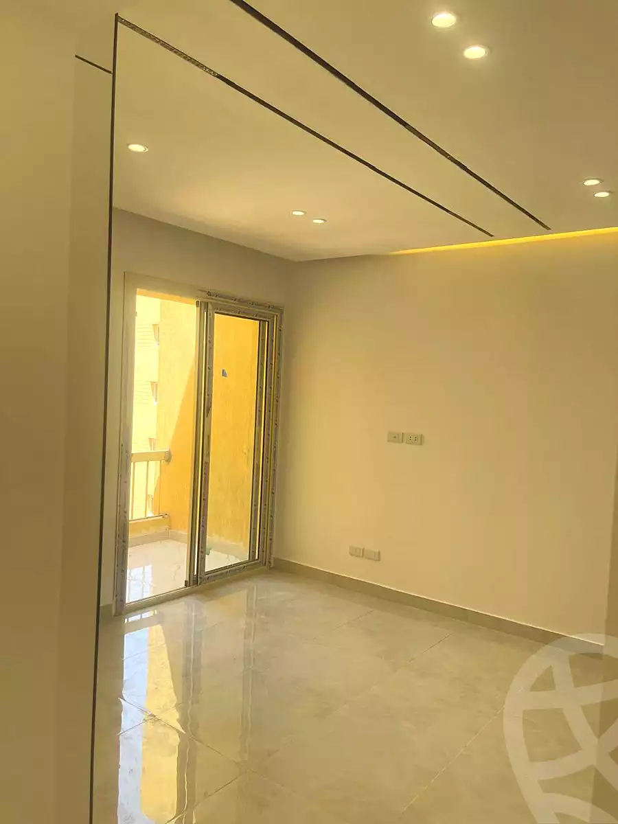 https://aqarmap.com.eg/en/listing/6659650-for-sale-cairo-6th-of-october-hadaeq-october-kmbwnd-fy-hdyq-ktwbr-ashgar-city