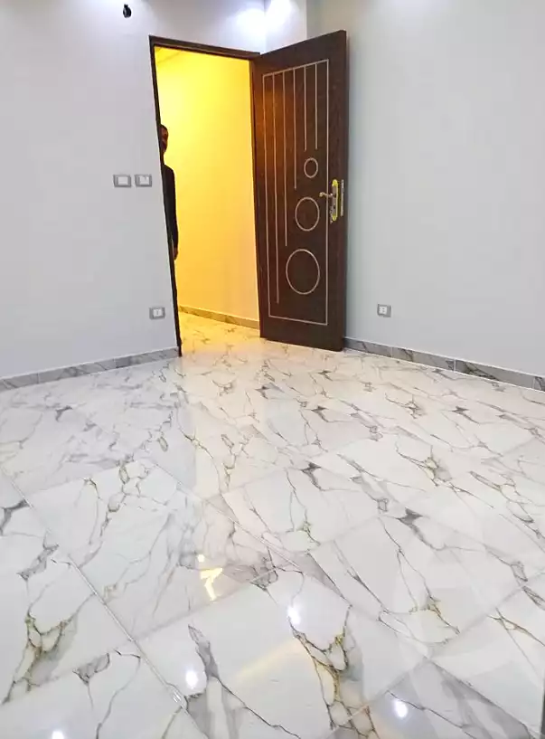 https://aqarmap.com.eg/ar/listing/6659815-for-sale-alexandria-l-jmy-lbytsh-ain-shams-st