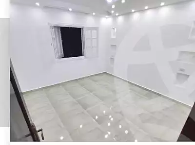 https://aqarmap.com.eg/ar/listing/6660132-for-sale-alexandria-sydy-bshr-sydy-bshr-bhry-gamal-abd-el-nasir-st