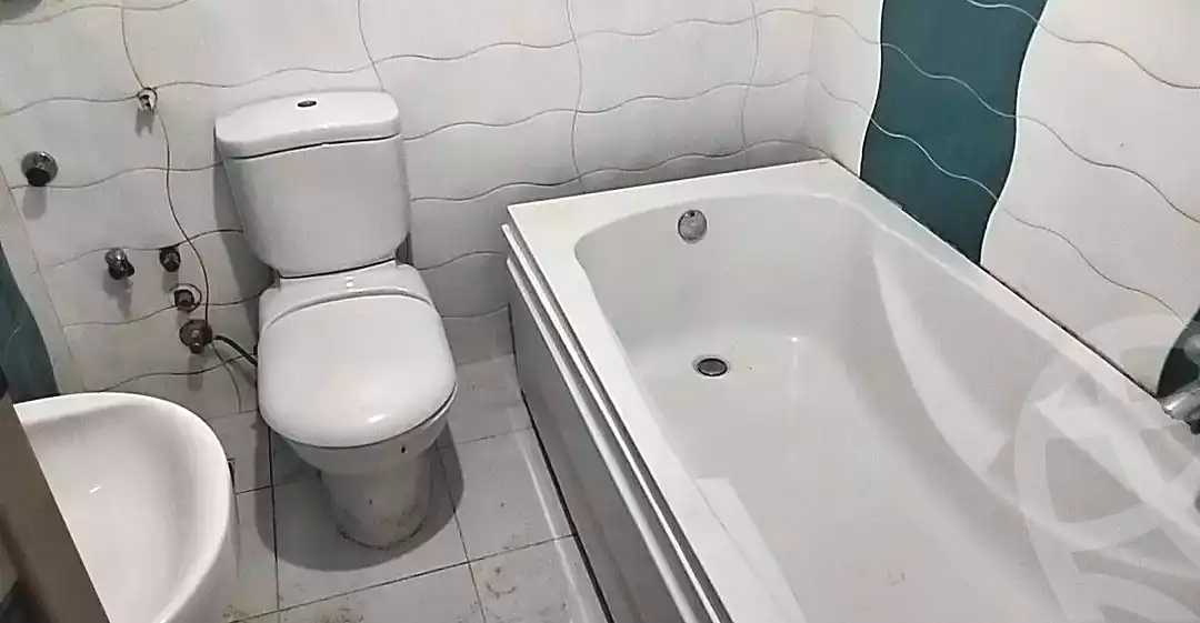 https://aqarmap.com.eg/ar/listing/6661491-for-sale-cairo-helwan-rostom-st