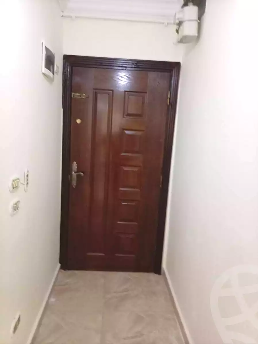 https://aqarmap.com.eg/ar/listing/6661647-for-rent-alexandria-sydy-bshr-sydy-bshr-qbly-rd-lfdly