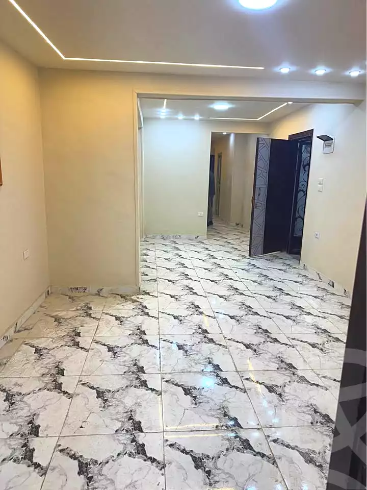 https://aqarmap.com.eg/ar/listing/6661926-for-sale-alexandria-l-jmy-lbytsh-qased-kareem-st