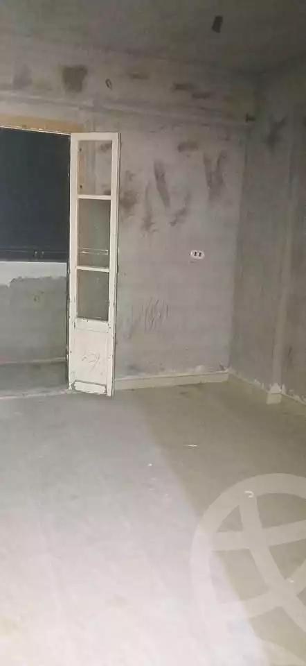 https://aqarmap.com.eg/ar/listing/6662319-for-sale-alexandria-bw-qyr-street-25