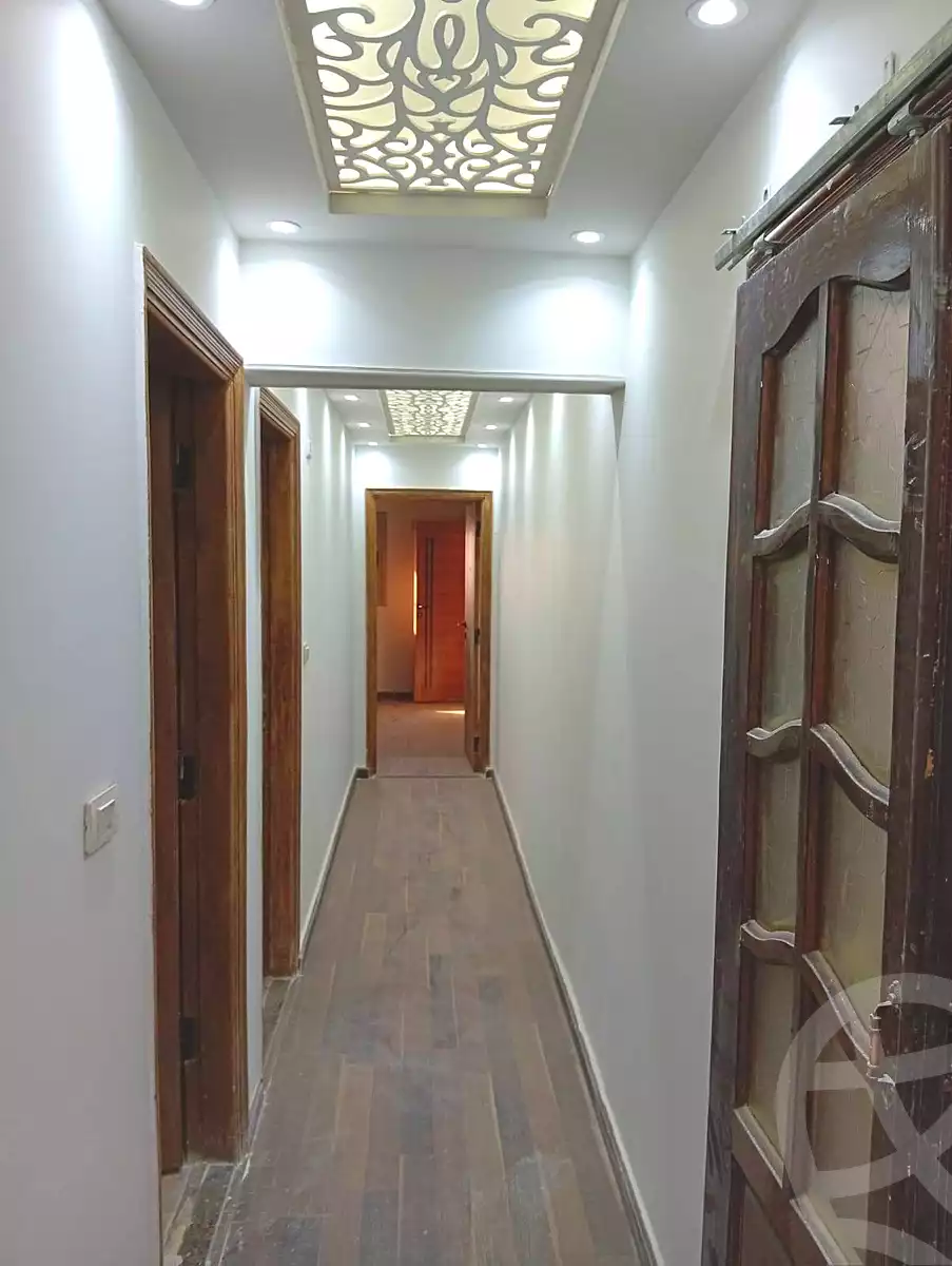 https://aqarmap.com.eg/en/listing/6662729-for-sale-cairo-helwan-helwan-el-sharkeya-ryad-pasha-st