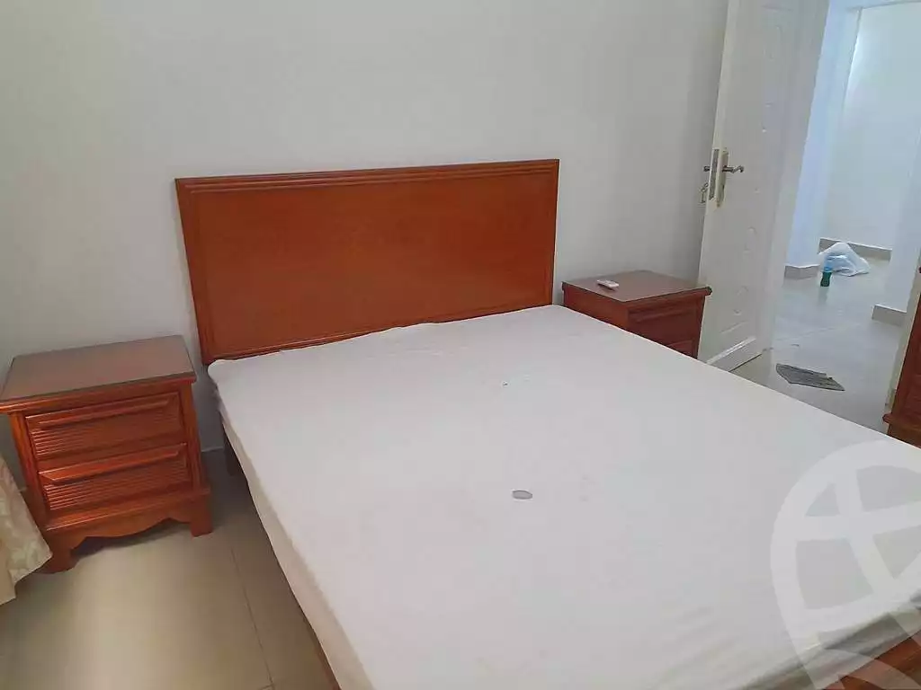 https://aqarmap.com.eg/en/listing/6662857-for-rent-cairo-downtown-bab-el-loaa-noubar-st