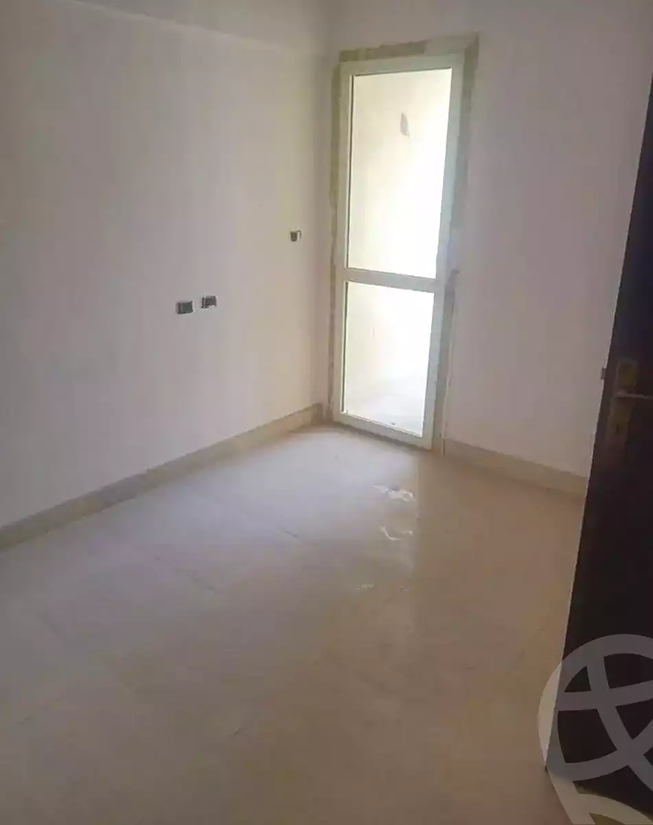 https://aqarmap.com.eg/ar/listing/6662880-for-rent-alexandria-lsywf-el-karma-compound