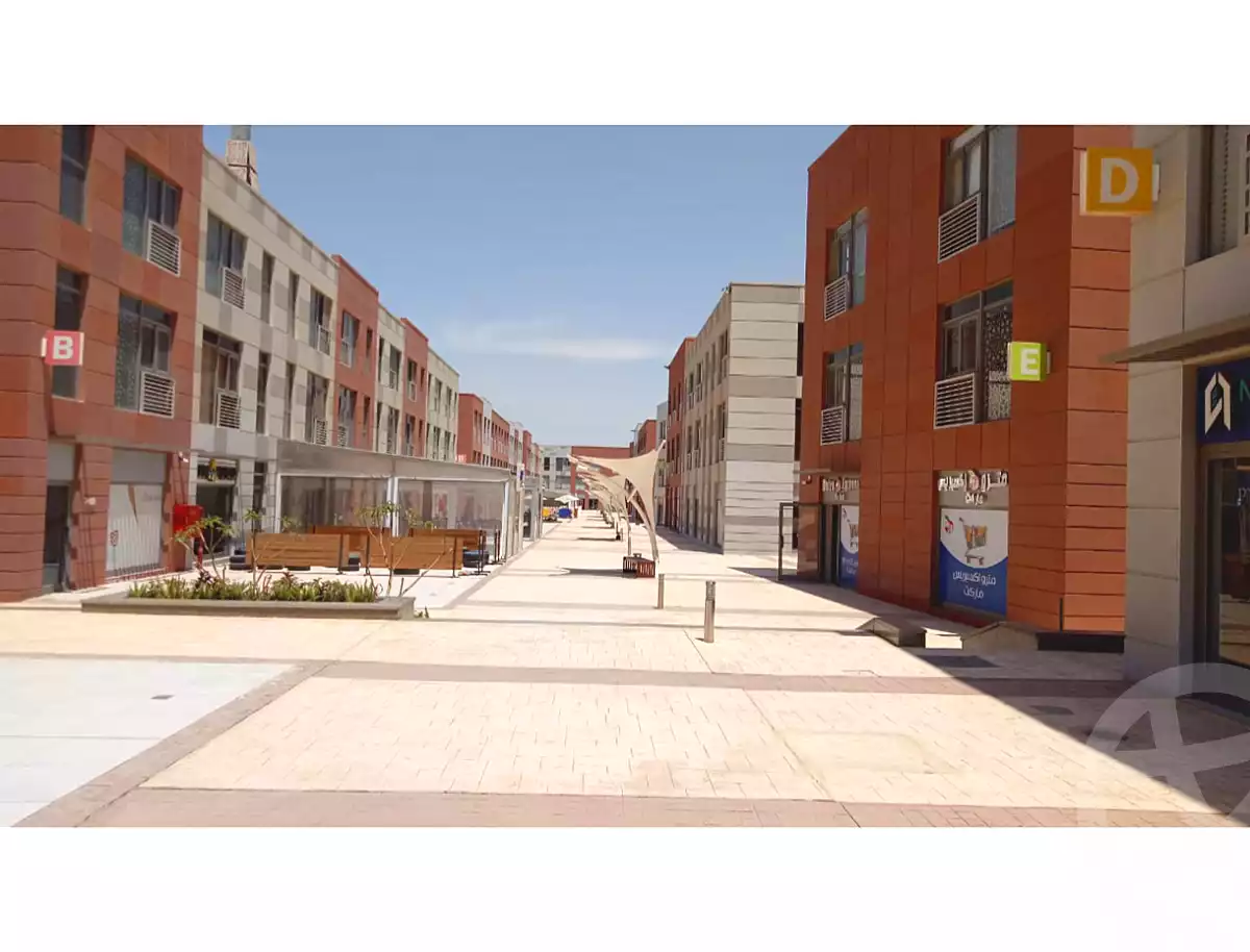 https://aqarmap.com.eg/ar/listing/6663177-for-sale-cairo-el-sheikh-zayed-city-compounds-the-courtyard-mall-dorra
