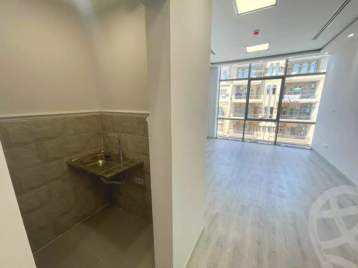 https://aqarmap.com.eg/ar/listing/6663655-for-rent-cairo-new-cairo-lrhb-city-mtdd-lrhb-phase-9