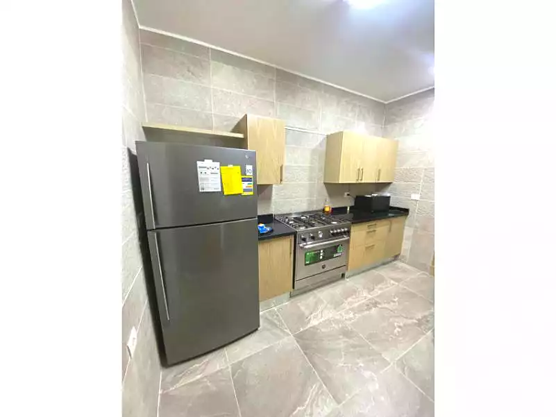https://aqarmap.com.eg/ar/listing/6664353-for-rent-cairo-new-cairo-compounds-fifth-square