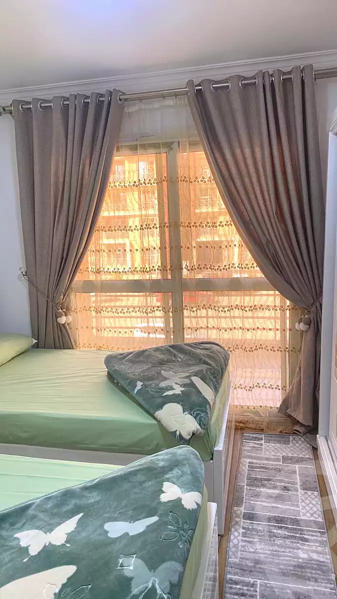 https://aqarmap.com.eg/en/listing/6664611-for-rent-cairo-6th-of-october-compounds-jn-ktwbr