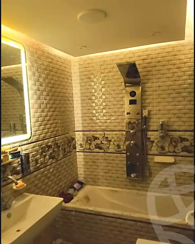 https://aqarmap.com.eg/ar/listing/6664693-for-sale-alexandria-l-jmy-lbytsh-el-tayar-st