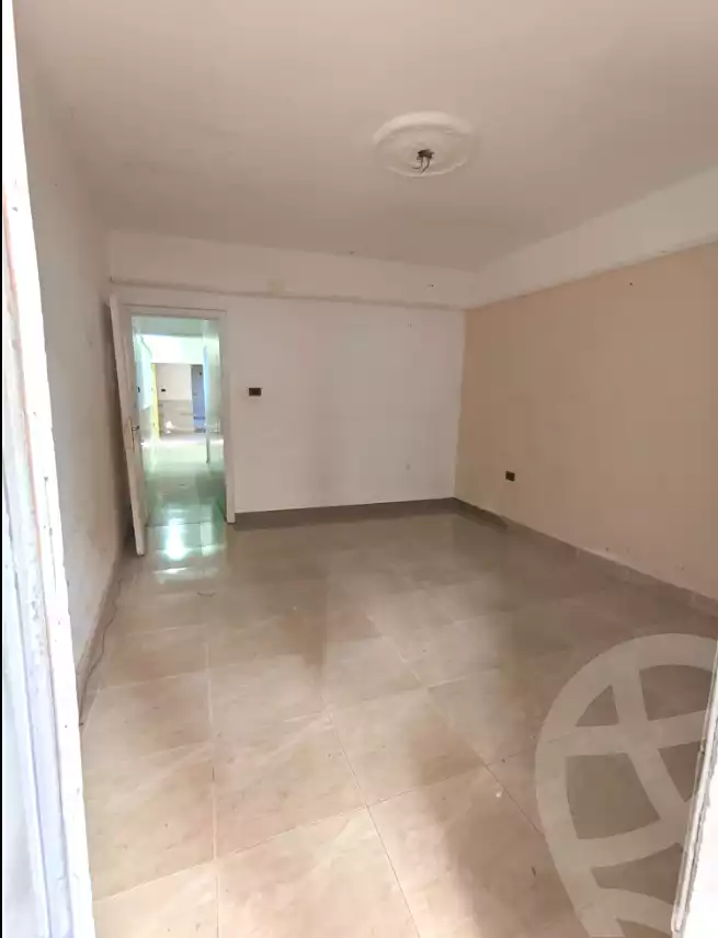 https://aqarmap.com.eg/ar/listing/6664705-for-sale-alexandria-l-jmy-lbytsh-ain-shams-st