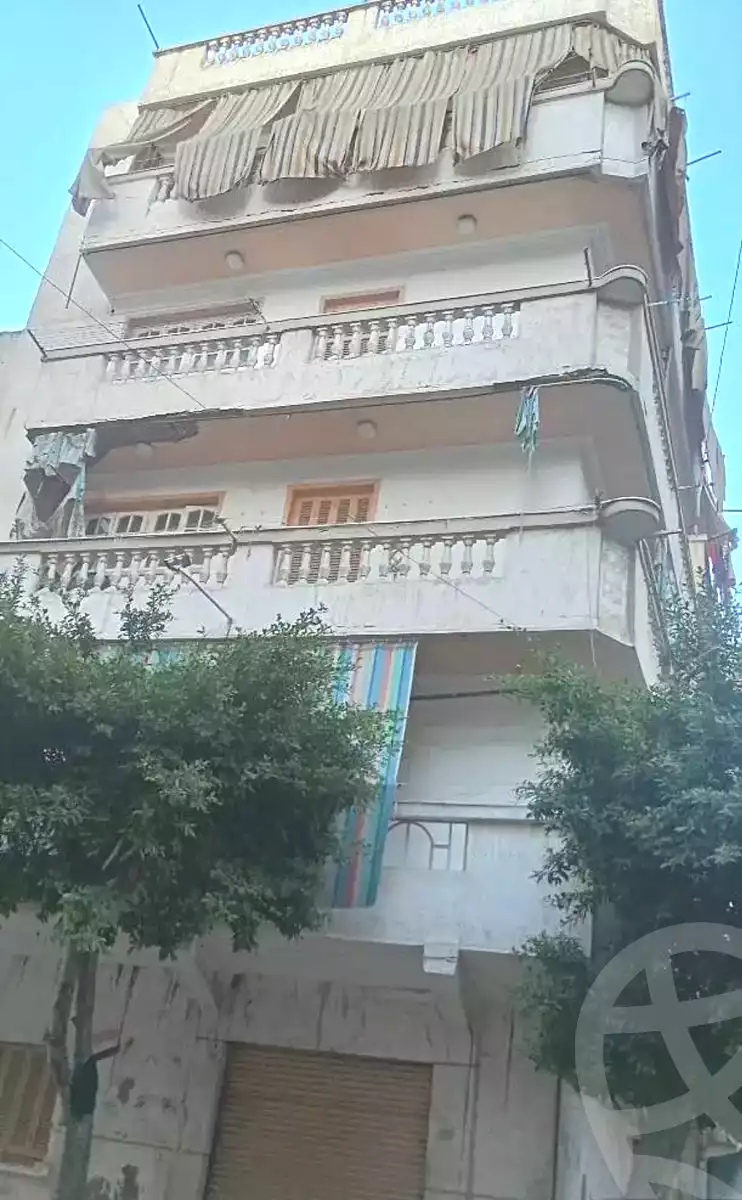 https://aqarmap.com.eg/ar/listing/6664828-for-sale-alexandria-lsywf-el-seyouf-qebly
