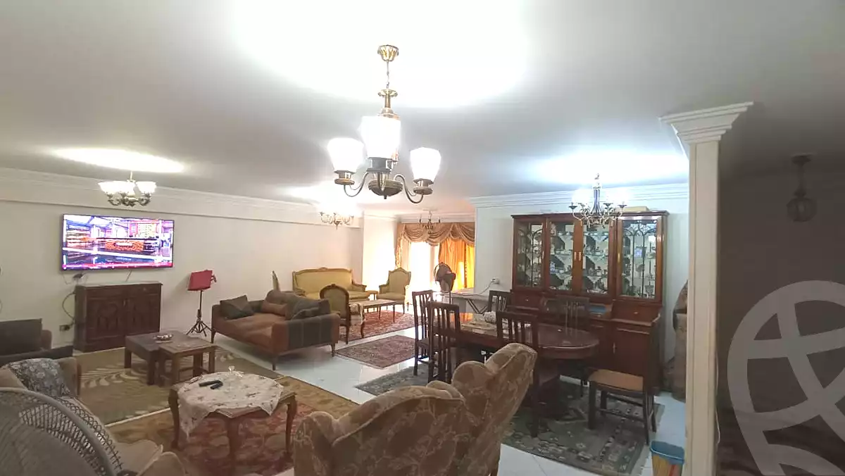 https://aqarmap.com.eg/ar/listing/6665029-for-sale-alexandria-zezenia-riad-st