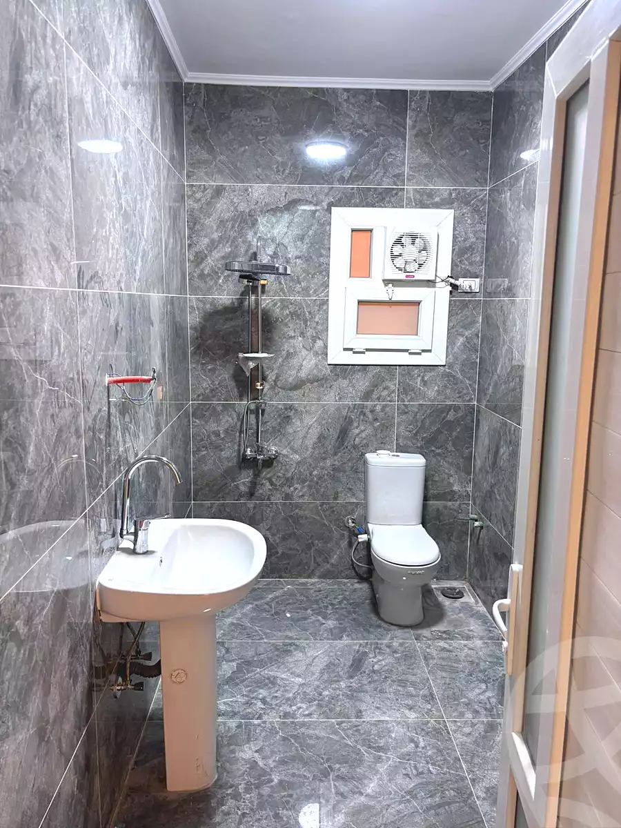 https://aqarmap.com.eg/ar/listing/6665041-for-rent-cairo-new-cairo-el-banafsg-el-banafsag-omarat-qt-342