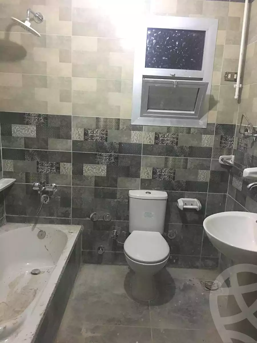 https://aqarmap.com.eg/ar/listing/6665165-for-rent-cairo-new-cairo-compounds-kmbwnd-rwd-lzhr
