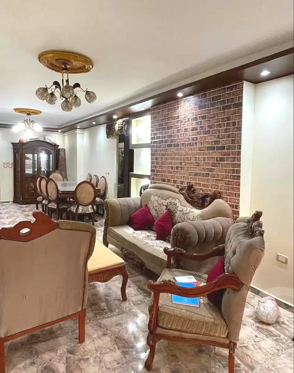 https://aqarmap.com.eg/ar/listing/6665285-for-sale-alexandria-l-jmy-lbytsh-bianchiii-el-bashwat-st