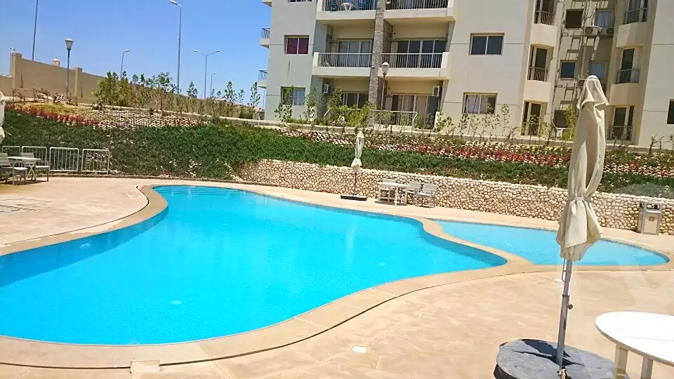 https://aqarmap.com.eg/ar/listing/6665712-for-sale-cairo-el-sheikh-zayed-city-compounds-dh-drys