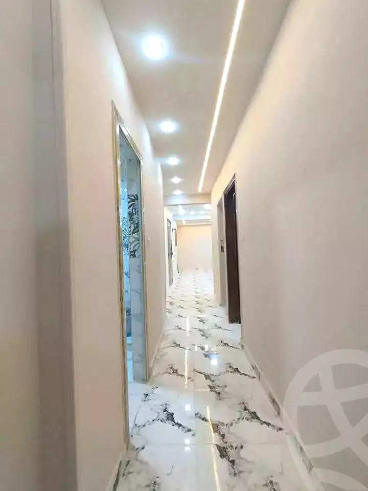 https://aqarmap.com.eg/ar/listing/6665816-for-sale-alexandria-l-jmy-lbytsh-qased-kareem-st