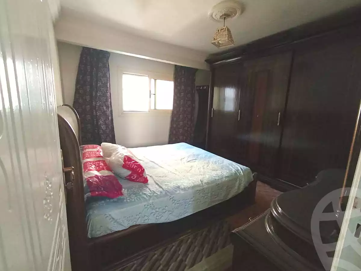 https://aqarmap.com.eg/ar/listing/6666072-for-sale-alexandria-el-chatby-ali-moustafa-moshrfah-st