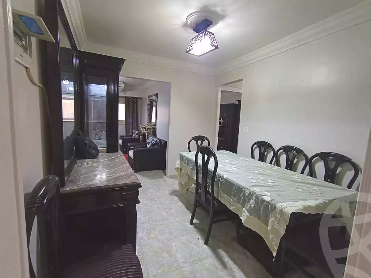 https://aqarmap.com.eg/ar/listing/6666072-for-sale-alexandria-el-chatby-ali-moustafa-moshrfah-st