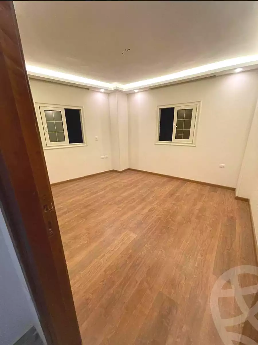 https://aqarmap.com.eg/ar/listing/6666238-for-sale-cairo-el-sheikh-zayed-city-el-hay-elsades-ashaer