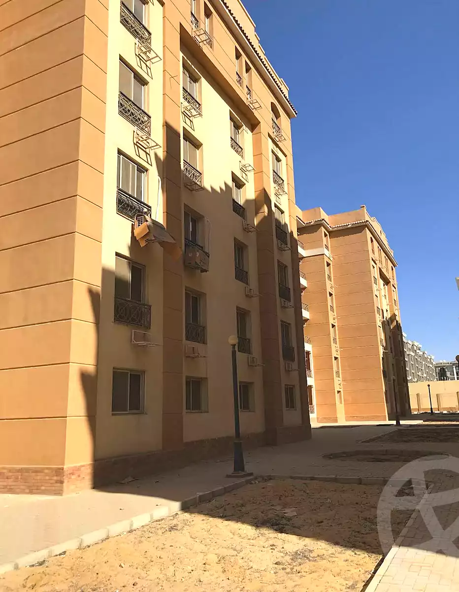 https://aqarmap.com.eg/ar/listing/6666252-for-sale-cairo-new-cairo-compounds-el-rekaba-el-edarea-compound
