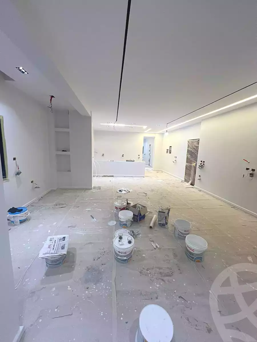 https://aqarmap.com.eg/ar/listing/6666263-for-sale-cairo-el-sheikh-zayed-city-el-hay-eltaseaa-lhy-lts