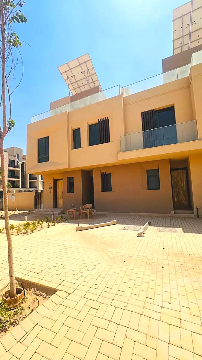https://aqarmap.com.eg/ar/listing/6666295-for-sale-cairo-el-sheikh-zayed-city-lshykh-zyd-ljdyd-vye