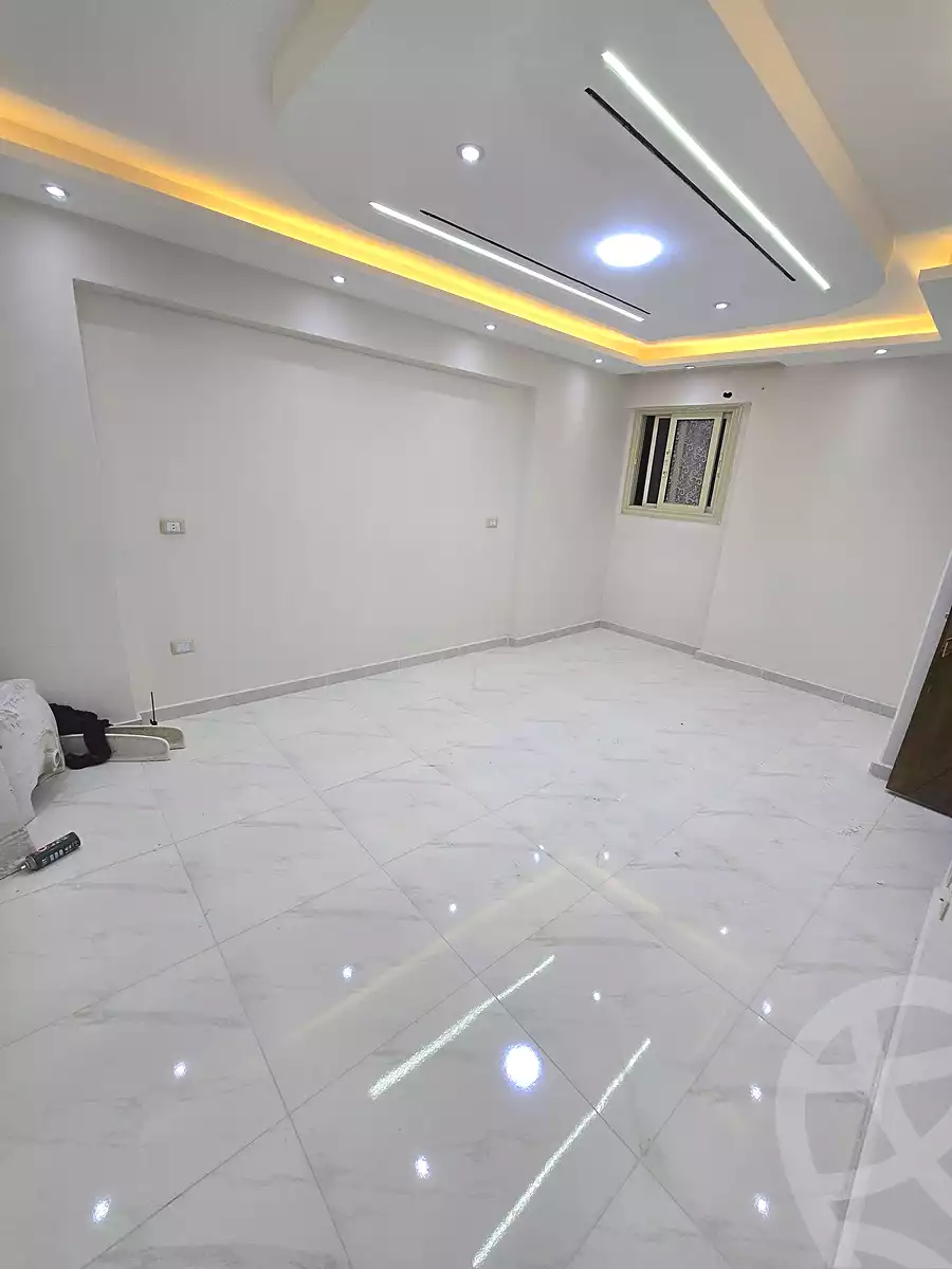 https://aqarmap.com.eg/ar/listing/6666459-for-sale-alexandria-sydy-bshr-sydy-bshr-bhry-shr-mhmwd-l-yswy