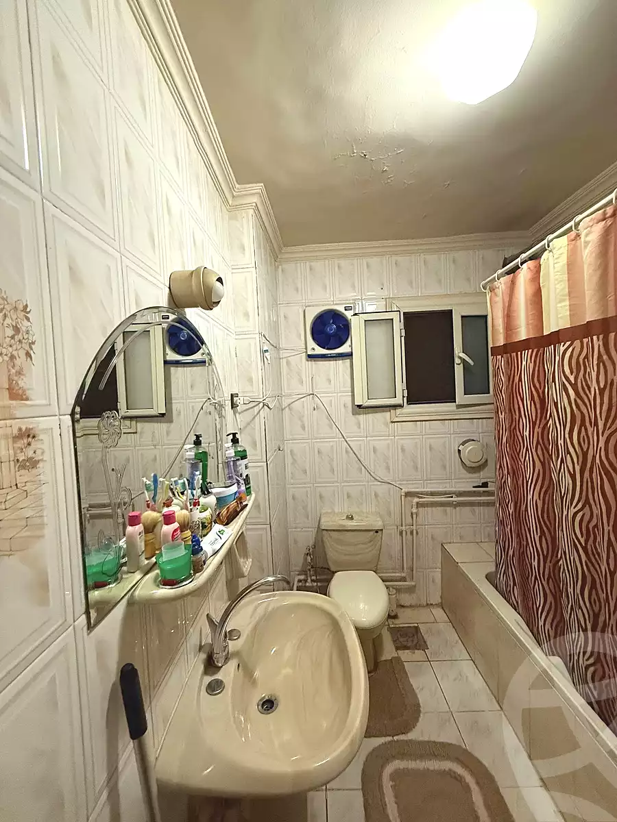 https://aqarmap.com.eg/en/listing/6666517-for-sale-alexandria-sydy-bshr-sydy-bshr-bhry-shr-mhmwd-l-yswy