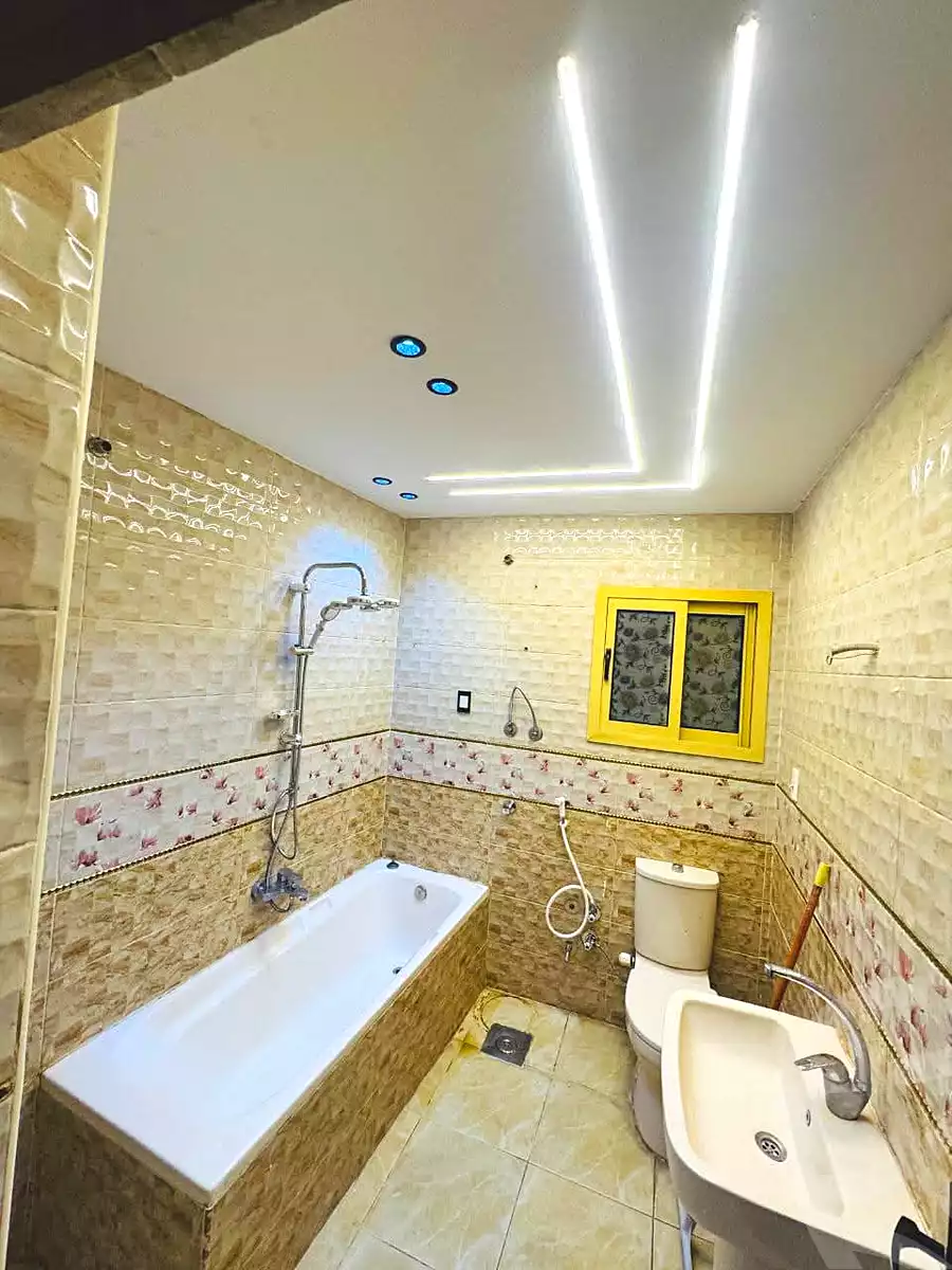 https://aqarmap.com.eg/ar/listing/6666814-for-sale-alexandria-l-jmy-lbytsh-bianchiii