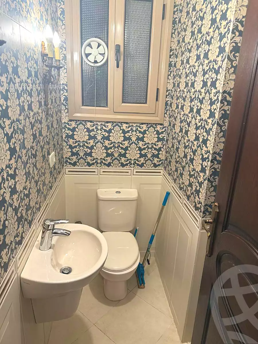 https://aqarmap.com.eg/en/listing/6666910-for-sale-alexandria-roshdy-roushdy-st