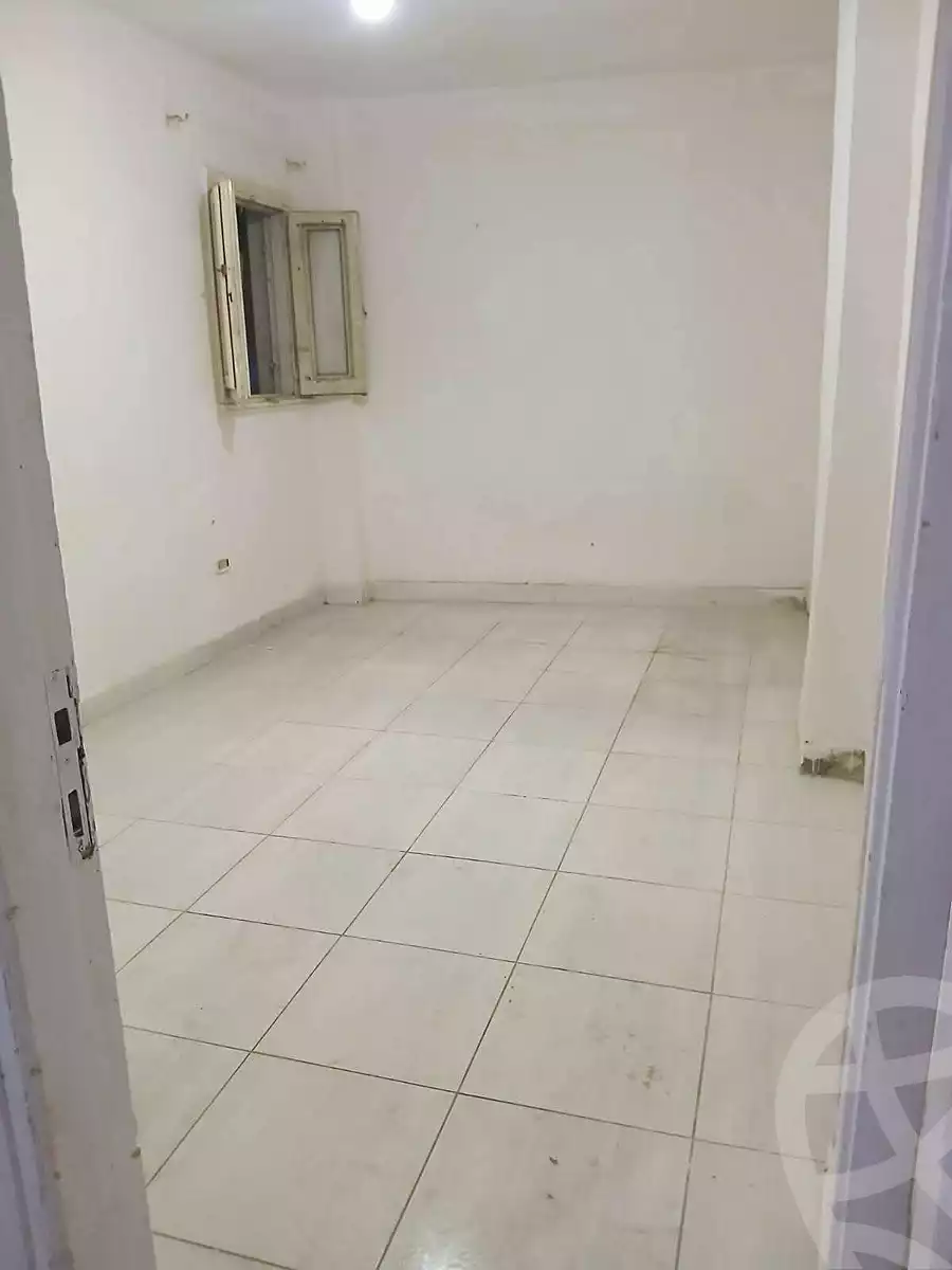 https://aqarmap.com.eg/en/listing/6666929-for-sale-alexandria-sydy-bshr-sydy-bshr-bhry-shr-khld-bn-lwlyd
