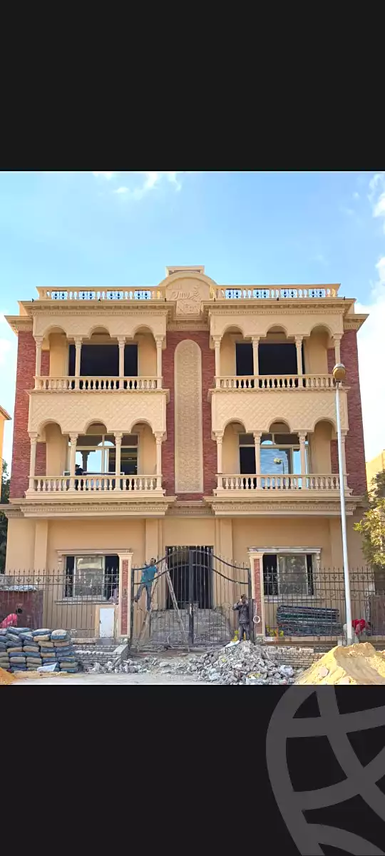https://aqarmap.com.eg/ar/listing/6668011-for-sale-cairo-new-cairo-ganob-el-akadamiya-south-academy-g-lotfy-hassona-st