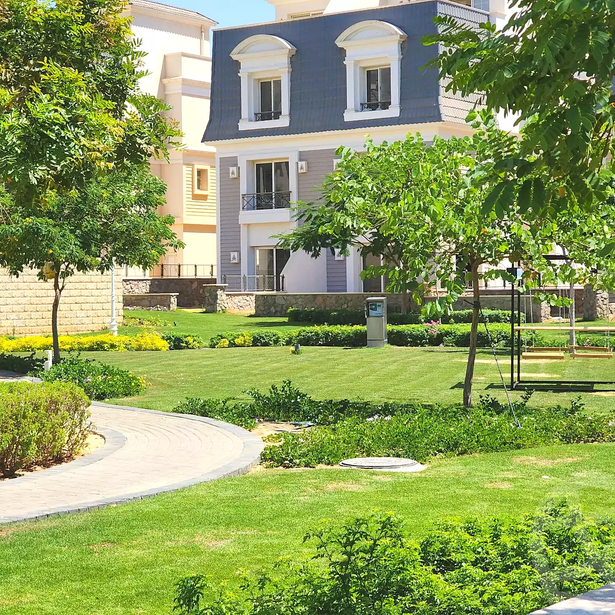 https://aqarmap.com.eg/ar/listing/6668176-for-sale-cairo-6th-of-october-compounds-mountain-view-chillout-park-mountain-view-lakeside