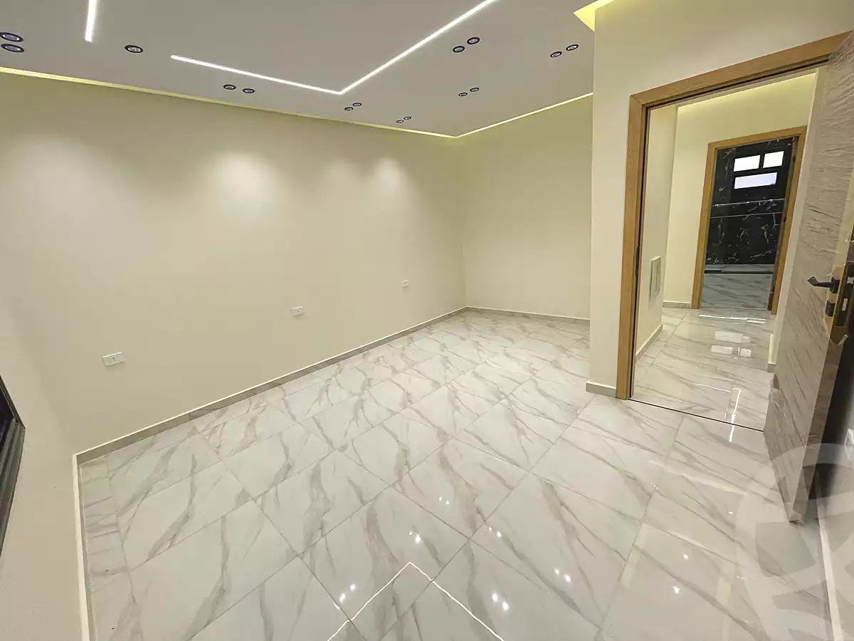 https://aqarmap.com.eg/ar/listing/6668474-for-sale-cairo-6th-of-october-garb-someed-neighborhood-5th