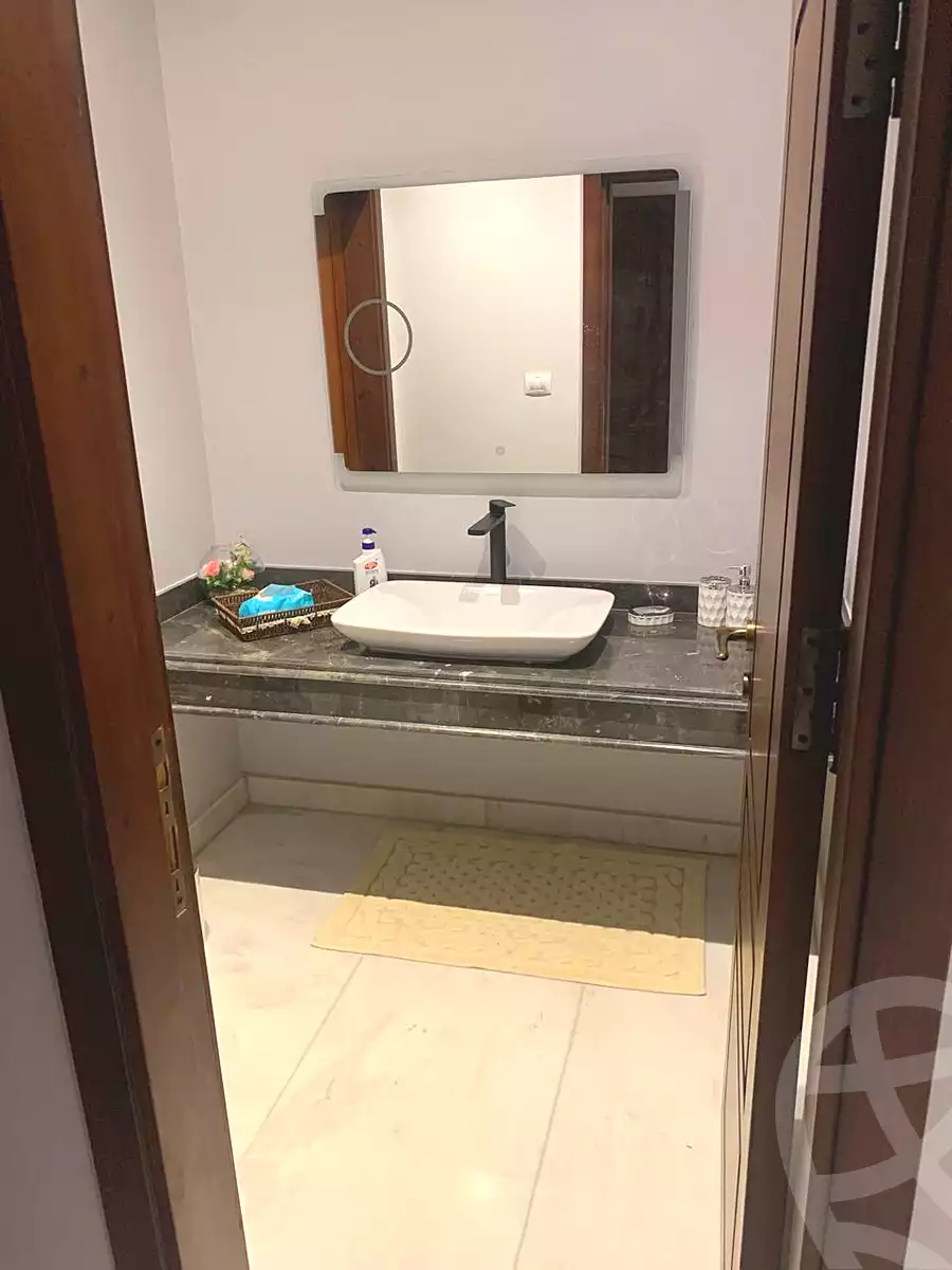 https://aqarmap.com.eg/ar/listing/6668502-for-sale-cairo-el-sheikh-zayed-city-compounds-el-patio-zahraa