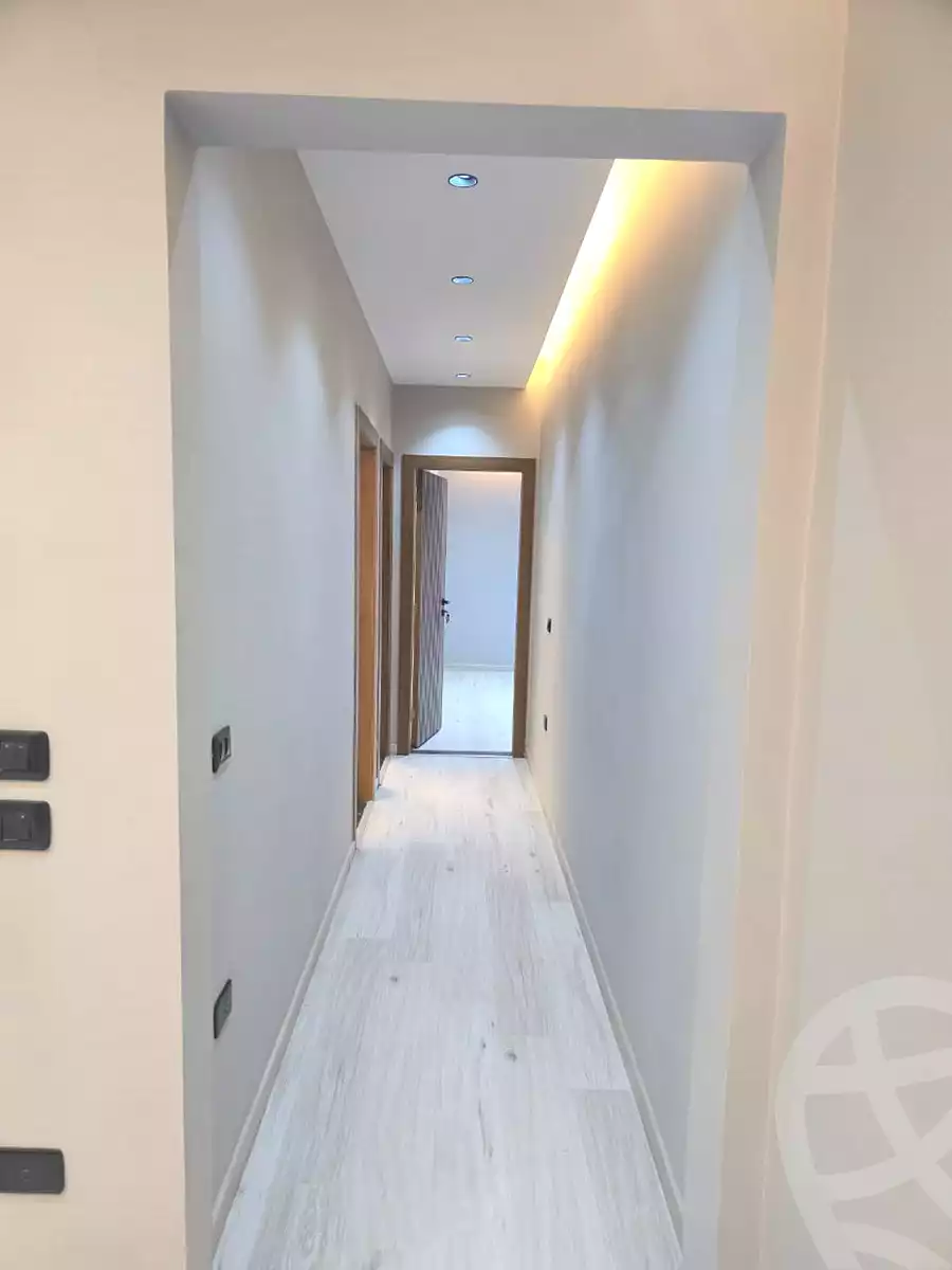 https://aqarmap.com.eg/en/listing/6668663-for-sale-cairo-new-cairo-compounds-midtown