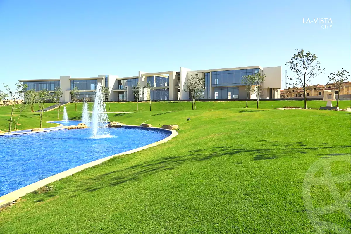 https://aqarmap.com.eg/ar/listing/6668813-for-sale-cairo-new-administrative-capital-r4-la-vista-city